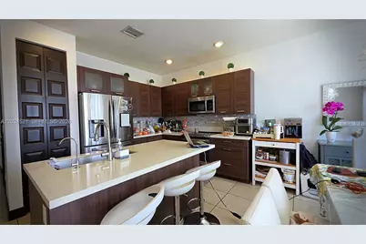 16017 NW 91st Ct, Miami Lakes, FL 33018 - Photo 10