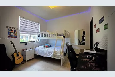 16017 NW 91st Ct, Miami Lakes, FL 33018 - Photo 22