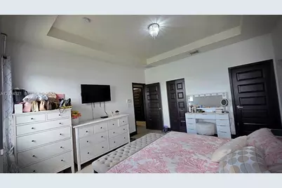 16017 NW 91st Ct, Miami Lakes, FL 33018 - Photo 14