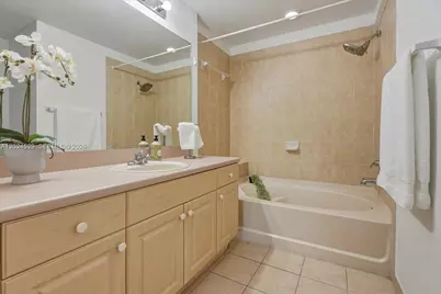 11102 NW 83rd St #108, Doral, FL 33178 - Photo 24