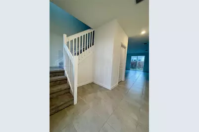708 SE 13th Ct, Homestead, FL 33034 - Photo 4