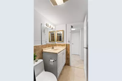 100 Bayview Dr #307, Sunny Isles Beach, FL 33160 - Photo 16