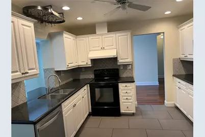 1660 NW 42nd St, Oakland Park, FL 33309 - Photo 8