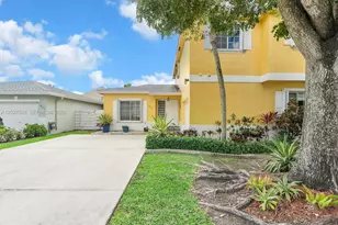 14515 SW 139th Ave Cir E, Miami, FL 33186 - Photo 2