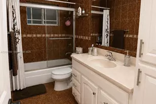 1841 NW 113th Ave, Pembroke Pines, FL 33026 - Photo 16