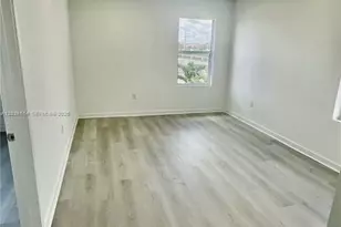 619 NE 4th St, Florida City, FL 33034 - Photo 14