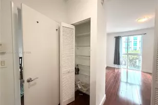 7290 SW 90th St, Miami, FL 33156 - Photo 8