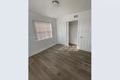 5960 NE 5th Ct #4, Miami, FL 33137 - Photo 4