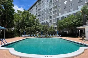 4001 Hillcrest Dr, Hollywood, FL 33021 - Photo 22