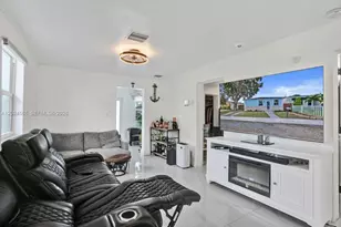 2220 Hope St, Hollywood, FL 33020 - Photo 6
