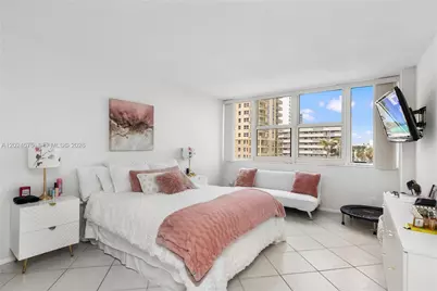 2030 S Ocean Dr #307, Hallandale Beach, FL 33009 - Photo 14