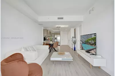 121 NE 34th St #2310, Miami, FL 33137 - Photo 10