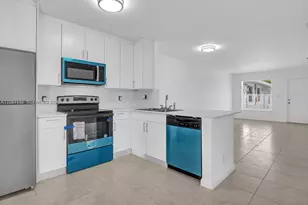 241 NW 40th St, Oakland Park, FL 33309 - Photo 2