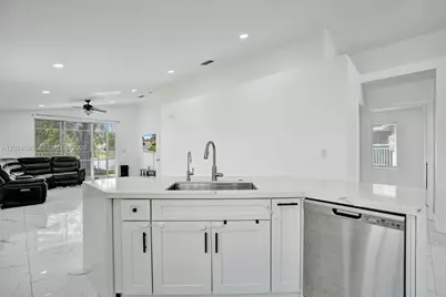 4108 Sapphire Ter, Weston, FL 33331 - Photo 12