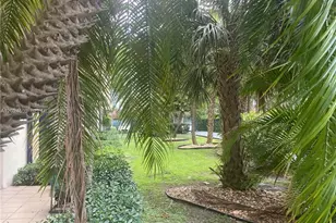 4550 NW 9th St, Miami, FL 33126 - Photo 34