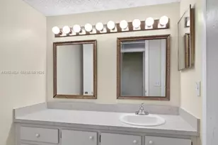 1954 Windsor Dr, North Palm Beach, FL 33408 - Photo 32