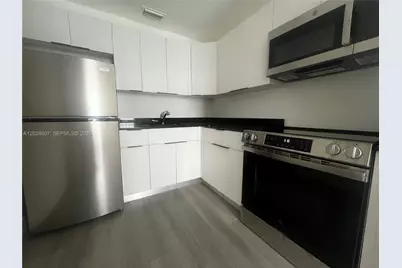 1502 Jefferson Ave #202, Miami Beach, FL 33139 - Photo 4