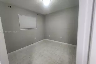 5350 W 21st Ct, Hialeah, FL 33016 - Photo 24