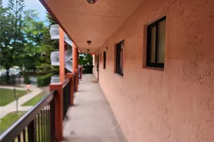 5350 W 21st Ct, Hialeah, FL 33016 - Photo 2
