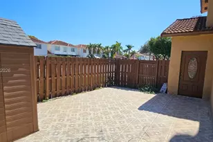 17362 NW 74th Ave, Hialeah, FL 33015 - Photo 12