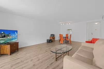 500 NE 12th Ave #407, Hallandale Beach, FL 33009 - Photo 10