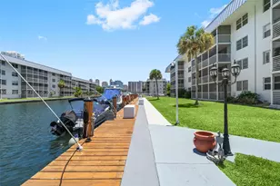 3551 NE 169th St, North Miami Beach, FL 33160 - Photo 26