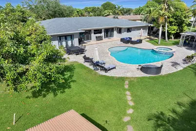 8825 SW 185th Ter, Cutler Bay, FL 33157 - Photo 1