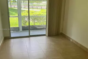 13500 SW 1st St, Pembroke Pines, FL 33027 - Photo 6