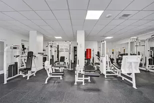 3140 S Ocean Dr, Hallandale Beach, FL 33009 - Photo 26
