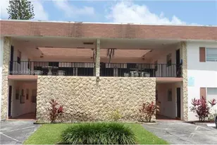 344 SW 1st St, Pompano Beach, FL 33060 - Photo 6