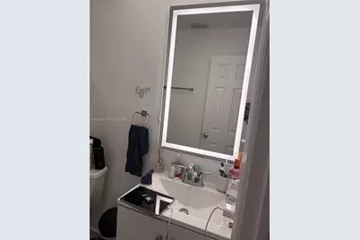 344 SW 1st St #9, Pompano Beach, FL 33060 - Photo 10