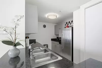 1861 NW S River Dr #2008, Miami, FL 33125 - Photo 16