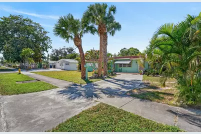 5931 NE 1st Ave, Oakland Park, FL 33334 - Photo 4