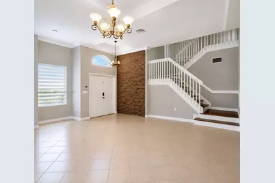2116 NE 38th Rd #2116, Homestead, FL 33033 - Photo 2