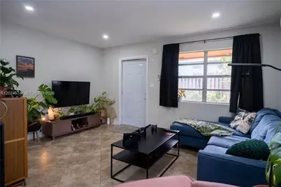 813 SW 29th St, Fort Lauderdale, FL 33315 - Photo 4