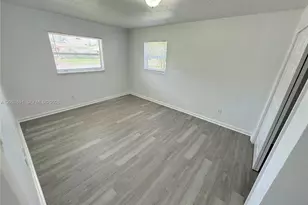 4361 NW 25th Pl, Lauderhill, FL 33313 - Photo 4