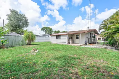2321 Gulfstream Dr, Miramar, FL 33023 - Photo 28
