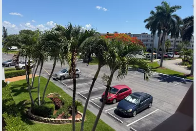 3069 Cornwall D #3069, Boca Raton, FL 33434 - Photo 4
