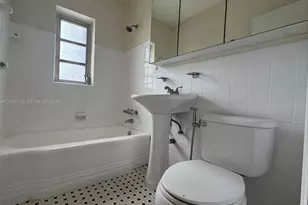 1320 NW 87th St, Miami, FL 33147 - Photo 10
