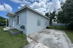 1320 NW 87th St, Miami, FL 33147 - Photo 2