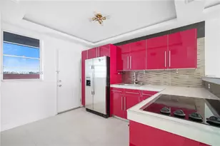 18601 NE 14th Ave, Miami, FL 33179 - Photo 8