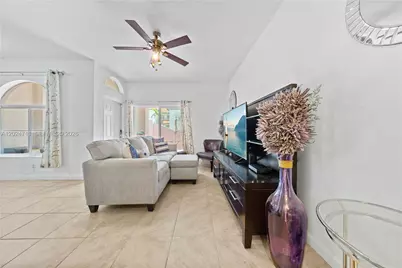3535 NW 29th Ct, Lauderdale Lakes, FL 33311 - Photo 6