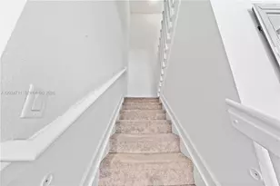 3535 NW 29th Ct, Lauderdale Lakes, FL 33311 - Photo 12