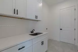 4203 11th St W, Other City - In The State Of Florida, FL 33971 - Photo 24