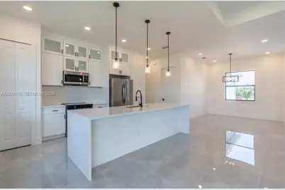 4203 11th St. W, Other City - In The State Of Florida, FL 33971 - Photo 6