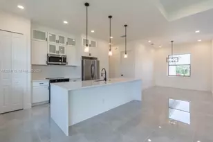 4203 11th St W, Other City - In The State Of Florida, FL 33971 - Photo 6
