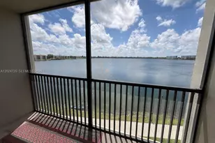 111 Lake Emerald Dr, Oakland Park, FL 33309 - Photo 2