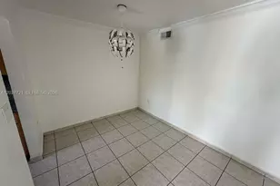 1655 W 44th Pl, Hialeah, FL 33012 - Photo 4