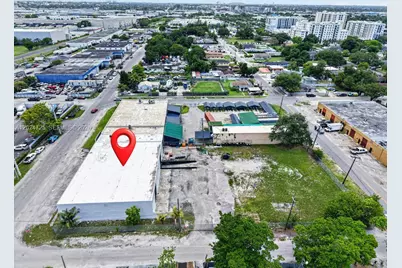 2955 NW 75th St, Miami, FL 33147 - Photo 24