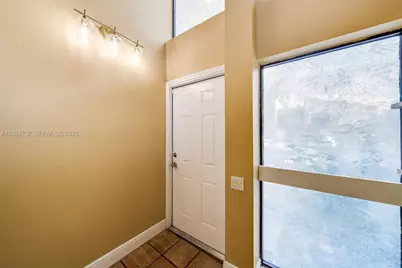 6547 SW 116th Pl #C, Miami, FL 33173 - Photo 4